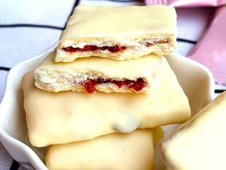 Cranberry Sandwich Biscuits