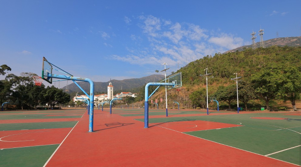 硅PU球场
