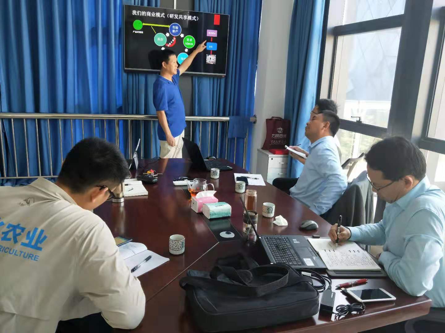 微信图片_20191114165809.jpg